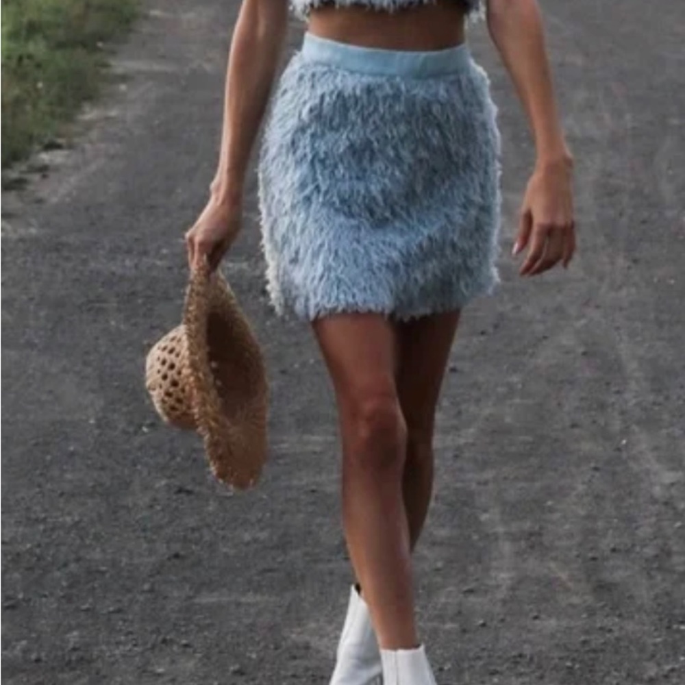 Zara Blue Faux Feather Mini Skirt size M